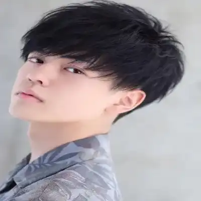 董冰